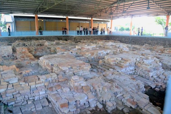 Khu di chỉ Óc Eo
