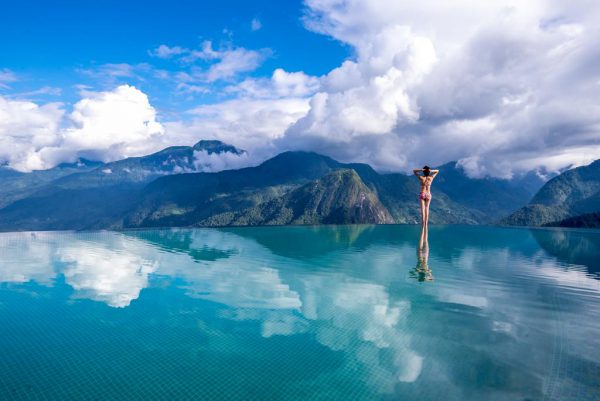 ho boi vo cuc ben phong canh huu tinh 600x401 - Top 10 resort sang trọng ở Sapa view núi đồi