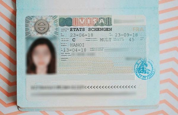 Cần chuẩn bị đủ hồ sơ xin visa