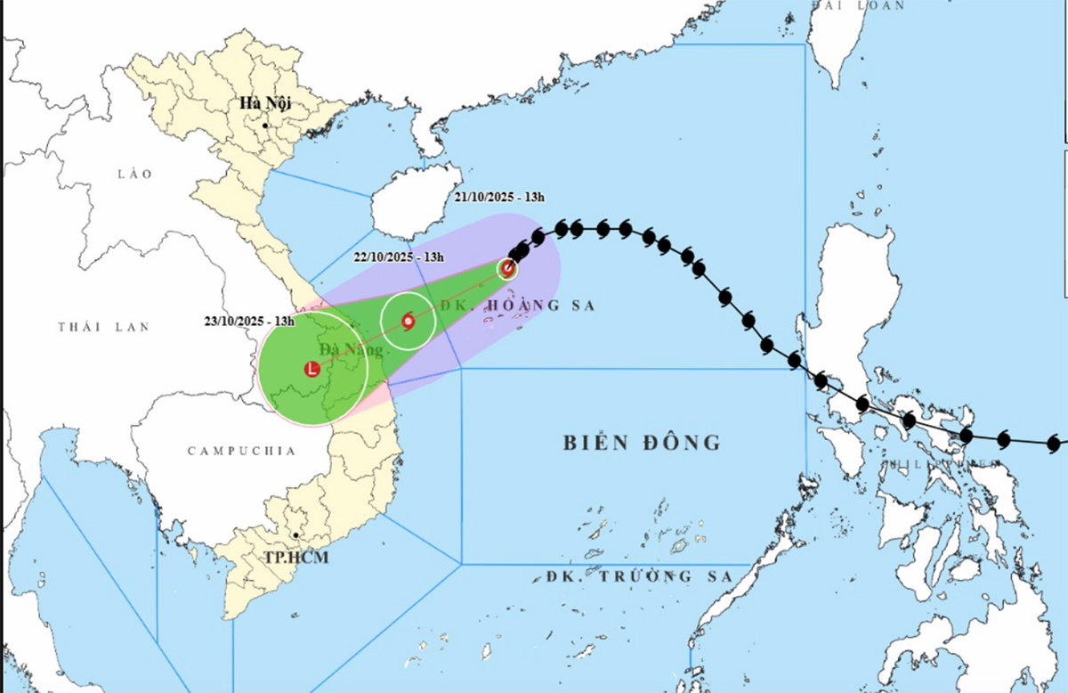 Dự Báo Thời Tiết Hôm Nay: Bão Số 12 Cách Đà Nẵng 450km, Miền Trung Chuẩn Bị Đón Mưa Lớn